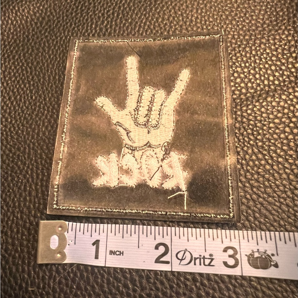 Rock Horns Embroidered Patch - Picture 3 of 3